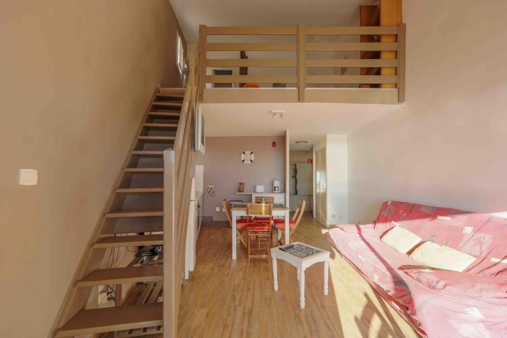 Au Bord De L'Eau Apartment Фльори Екстериор снимка