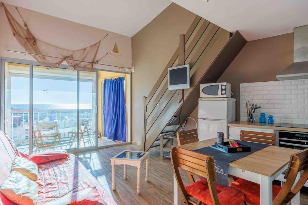 Au Bord De L'Eau Apartment Фльори Екстериор снимка